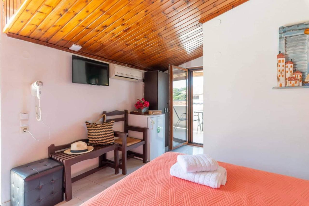 Virvilis Apartments Sívota Esterno foto